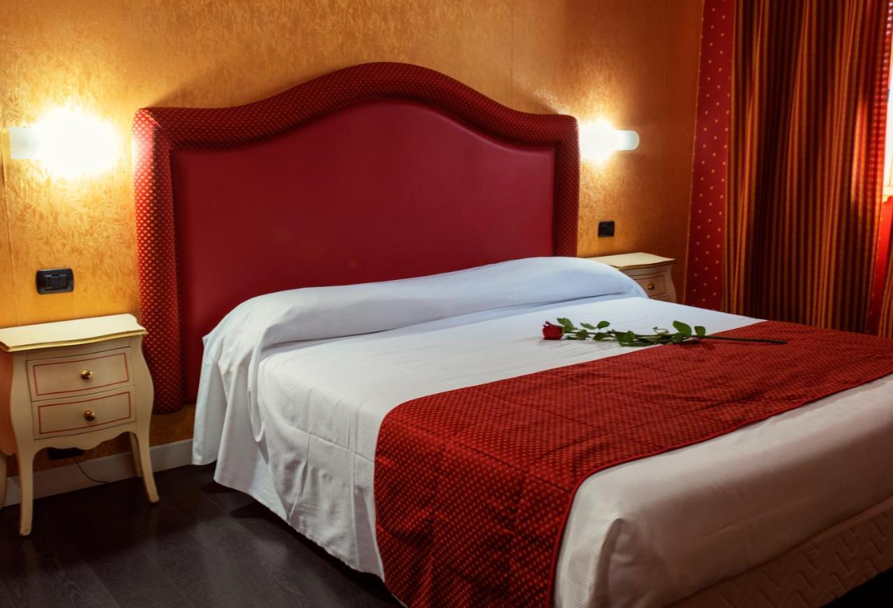 Hotel - Motel Flower Gropello Cairoli Luaran gambar